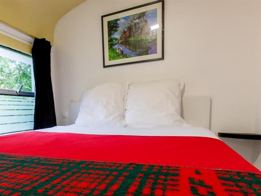 Hébergement Insolite Picasso Lanester Zimmer foto